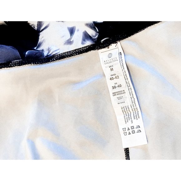 NWOT Balance Collection Black & White Floral High Waisted Activewear Leggings M - Picture 6 of 6